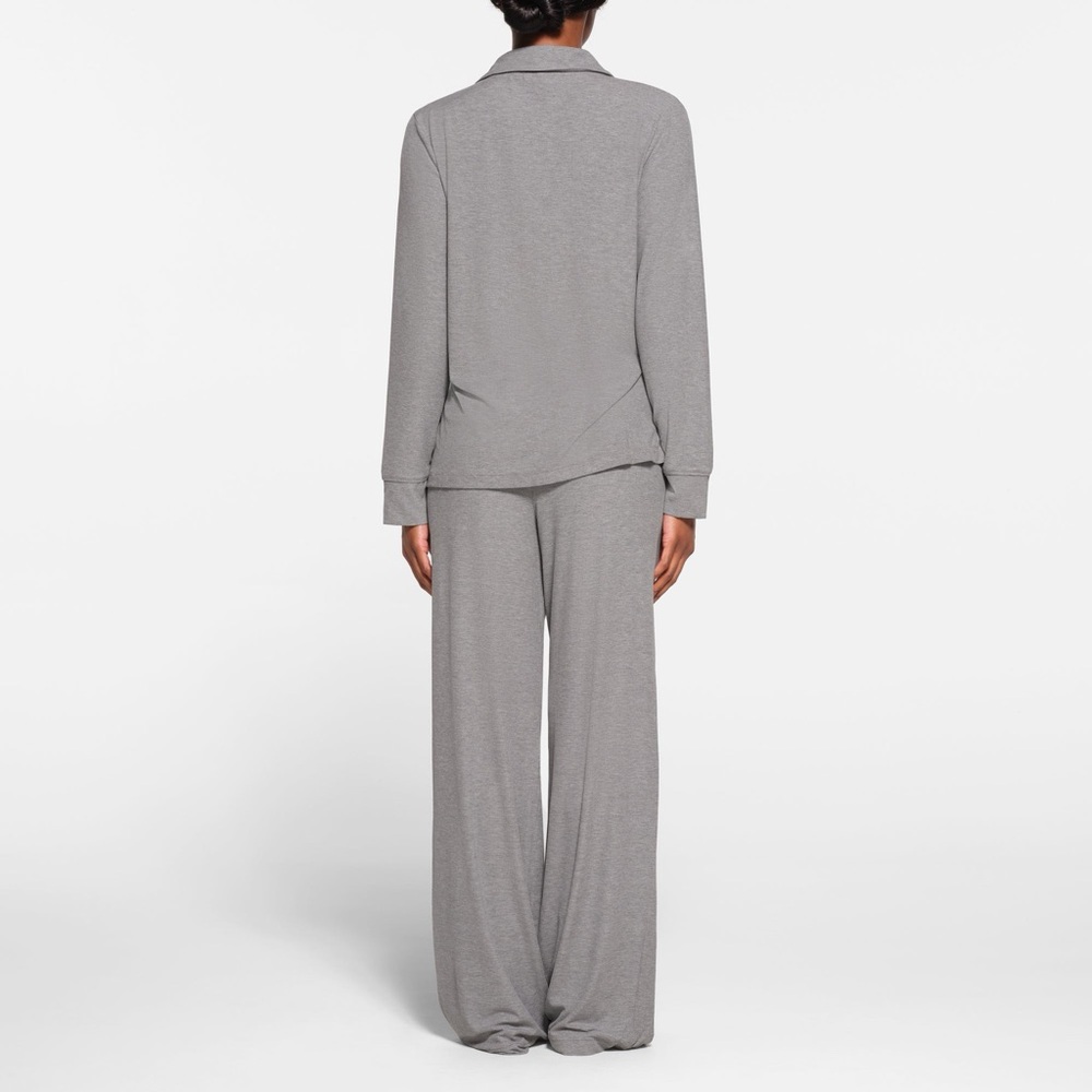 Women's Gray Sleepwear Set - Picture 3 of 10
